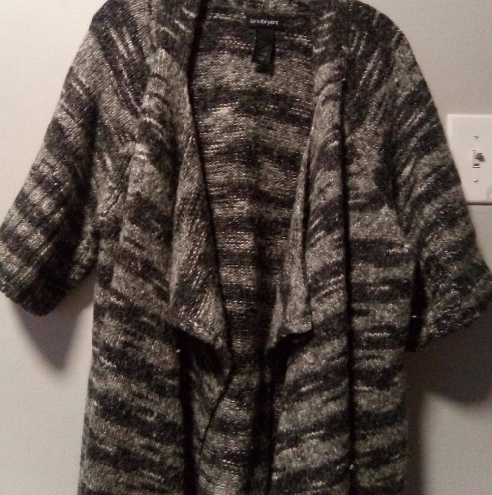 LANE Bryant women's open front sweater. Size 26/28